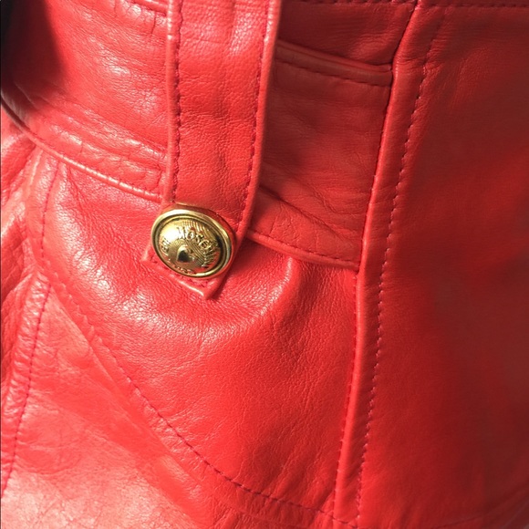 VTG “Moschino Leather” red miniskirt w/zip closure - Picture 5 of 16